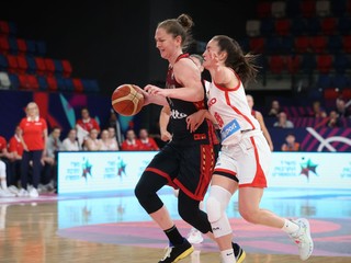 Belgická basketbalistka Emma Meessemanová v zápase proti Česku na ME 2023.