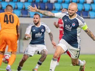 Vladimír Weiss ml. sa teší po strelenom góle v odvetnom zápase 1. predkola Ligy majstrov FC Swift Hesper - ŠK Slovan Bratislava.