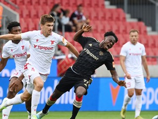 Fotka zo zápasu Spartak Trnava - AS Trenčín.