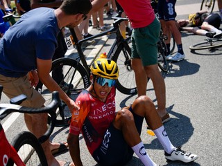 Nehoda počas 15. etapy Tour de France 2023.
