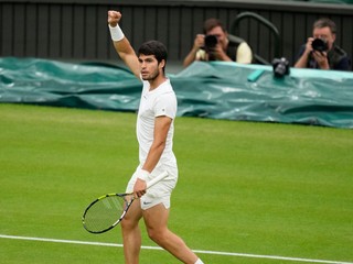 Carlos Alcaraz v semifinále Wimbledonu 2023.