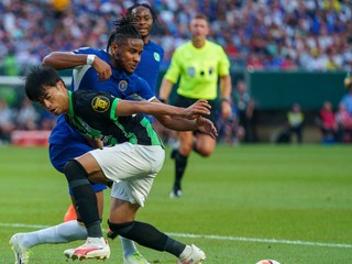 Francúzsky útočník Christopher Nkunku v modrom drese FC Chelsea. 