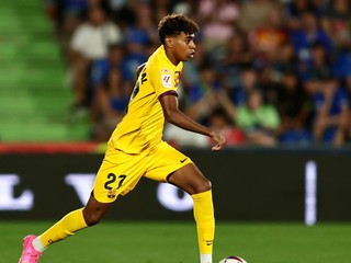 Lamine Yamal v drese Barcelony.