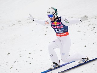 Timi Zajc na MS v letoch na lyžiach 2024.