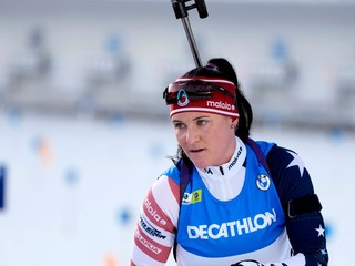 Americká biatlonistka Joanne Reidová počas šprintu žien na 7,5 km v rámci Svetového pohára v slovinskej Pokljuke.