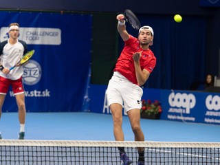 Pokorný, Karol - Tsitsipas, Sakellaridis: ONLINE prenos zo štvorhry Davis Cup 2026.