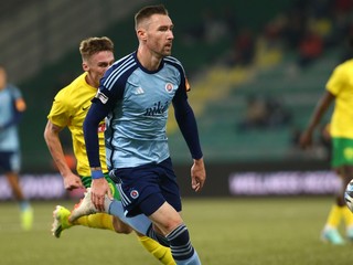 Český futbalista Slovana Bratislava Jaromír Zmrhal v zápase na pôde MŠK ŽIlina. 