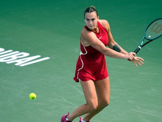 Aryna Sabalenková na turnaji v Dubaji.