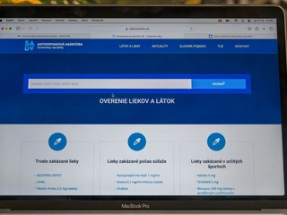 webová stránka www.zakazanelatky.sk