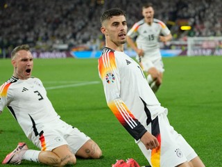 Kai Havertz oslavuje gól.