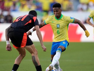 Momentka zo zápasu Brazília - Kolumbia