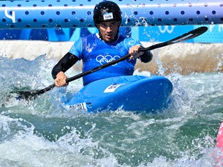 Jakub Grigar počas kajak krosu.