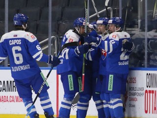 Momentka zo zápasu Slovensko - Kanada na Hlinka Gretzky Cupe 2024.