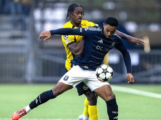 Joel Monteiro a Jacob Ramsey.