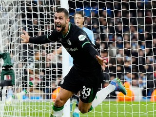 Obranca Feyenoordu Dávid Hancko sa teší v Lige majstrov z gólu do siete Manchestru City.