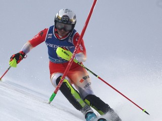 ONLINE: Slalom žien v stredisku Kranjska Gora dnes, Svetový pohár LIVE - 1. kolo. Preteky odštartuje Wendy Holdenerová.