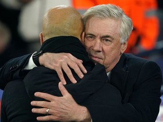 Carlo Ancelotti a Pep Guardiola.