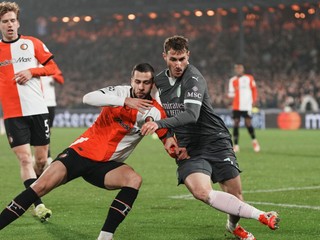 Dávid Hancko v zápase Feyenoord Rotterdam - AC Miláno.