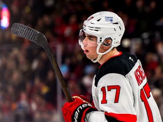 Slovenský hokejista Šimon Nemec.