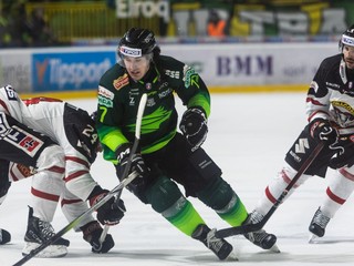 Fotka zo zápasu DOXXbet Vlci Žilina - HC MONACObet Banská Bystrica.