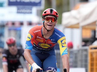 Talian Jonathan Milan.