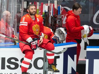 Útočník Alexander Ovečkin v drese Ruska.