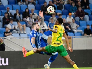 Fotka zo zápasu MŠK Žilina - ŠK Slovan Bratislava.