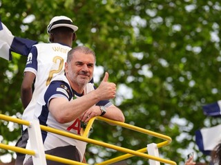 Tréner Ange Postecoglou.