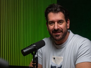 Boris Valábik v podcaste Hokejový Boss. 