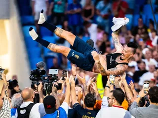 Marek Hamšík počas osláv po skončení rozlúčkového zápasu.