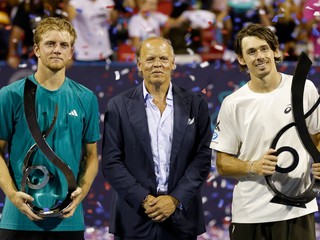 Alejandro Davidovich a Alex De Minaur. 