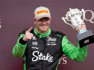 Nico Hülkenberg oslavuje 3. miesto na Veľkej cene Veľkej Británie.
