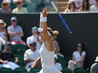 Laura Siegemundová sa raduje po postupe na Wimbledone 2025.