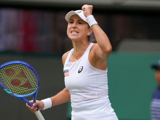 Belinda Benčičová v osemfinále grandslamového turnaja Wimbledon 2025.