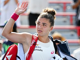 Jasmine Paoliniová po prehre v 2. kole turnaja WTA v Montreale.