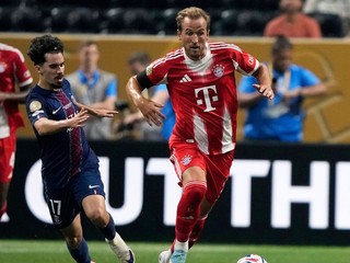 Momentka zo zápasu Bayern Mníchov - PSG na MS klubov 2025.