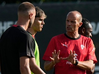 Massimiliano Allegri počas tréningu