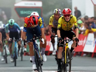 Dánsky cyklista Jonas Vingegaard vyhral 2. etapu pretekov Vuelta a España 2025.