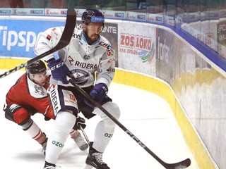Marek Hrivík počas zápasu HC Vítkovice Ridera - HC MONACObet Banská Bystrica.
