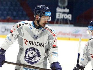 Slovenský útočník Marek Hrivík v drese HC Vítkovice Ridera.