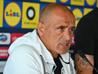 Tréner slovenskej futbalovej reprezentácie Francesco Calzona.
