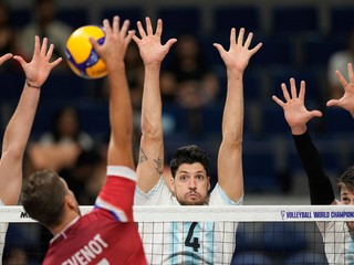 Momentka zo zápasu Francúzsko -Argentína na MS v Manile 2025.