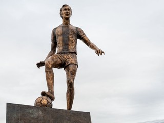 Socha legendárneho nemeckého futbalistu Franza Beckenbauera.