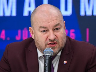 Na snímke minister cestovného ruchu a športu SR Rudolf Huliak.