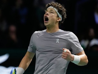 Americký tenista Ben Shelton.