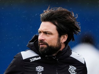 Tréner Russell Martin.