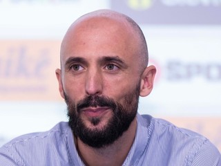 Tréner ženskej volejbalovej reprezentácie Martino Volpini.