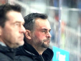 Tréner HC MONACObet Banská Bystrica Vlastimil Wojnar počas zápasu 20. kola Tipsport ligy HC MONACObet Banská Bystrica - HC Košice.