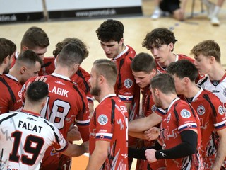 Hráči Prešova počas zápasu volejbalovej Niké extraligy mužov.