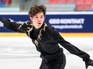 Slovenský krasokorčuliar Adam Hagara.